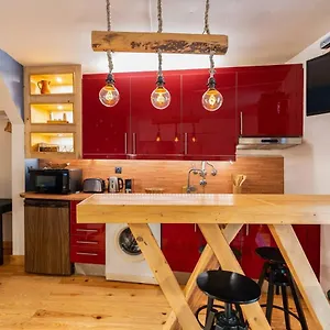 https://1-bedroom-apartment-n03-tv-da-madalena.hotels-lisbon-portugal.com